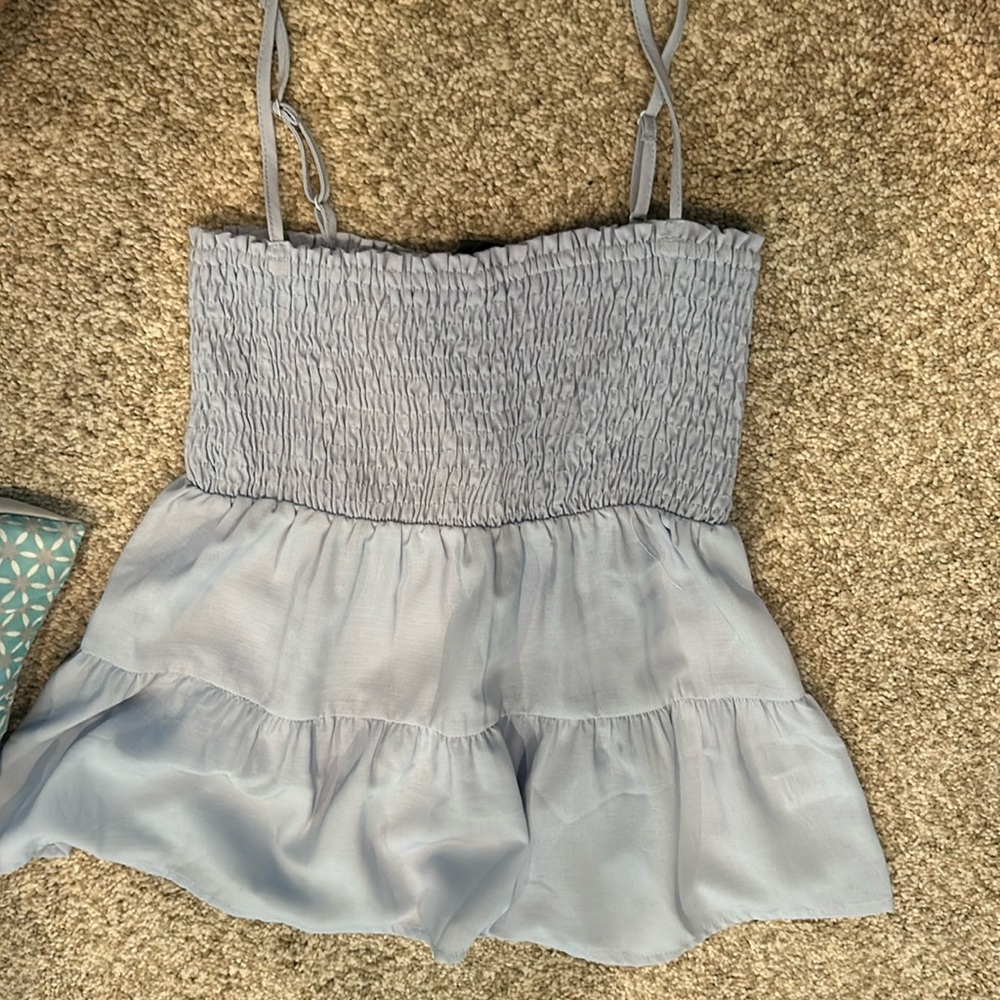 Very cute blouse from altard state, light blue